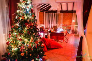 thumbnail: Interior detail