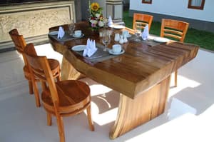 thumbnail: Breakfast area