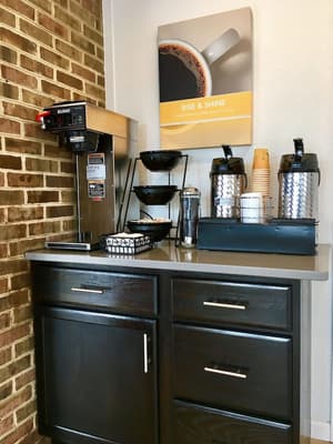 thumbnail: Coffee service