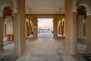 thumbnail: Balcony