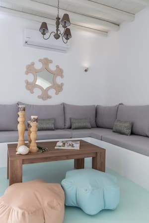 thumbnail: Living area