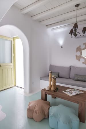thumbnail: Living area