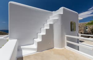 thumbnail: Exterior