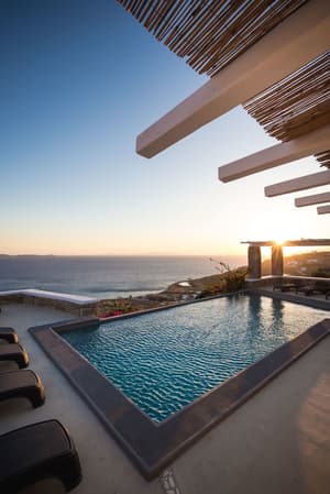 thumbnail: Outdoor pool