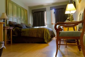 thumbnail: Room