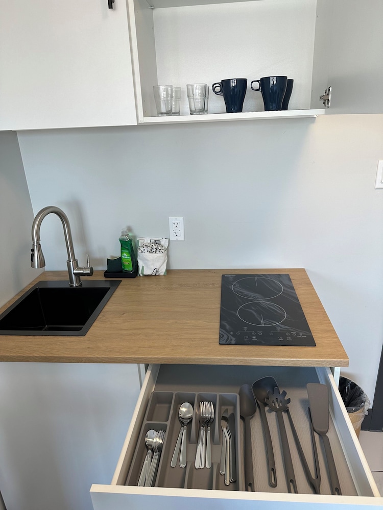 Private kitchenette