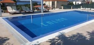 thumbnail: Pool