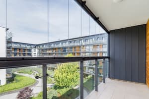 thumbnail: Balcony