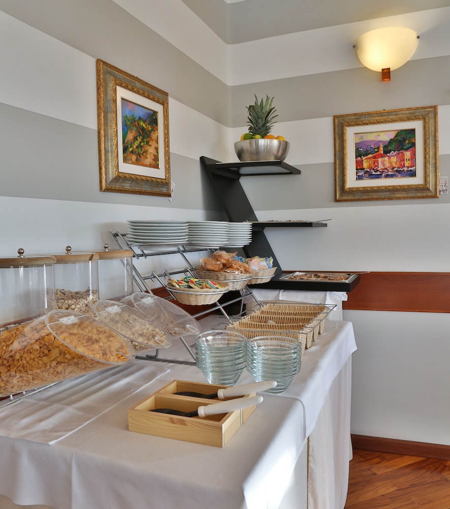 Restaurant-cafeteria