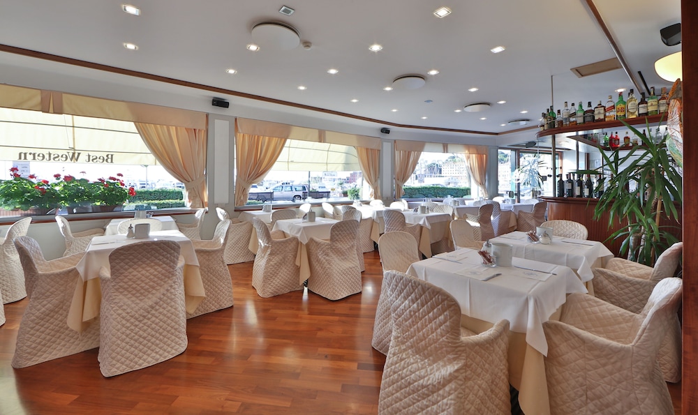 Restaurant-cafeteria