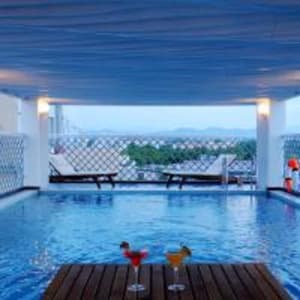 thumbnail: Pool
