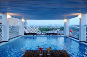 thumbnail: Pool