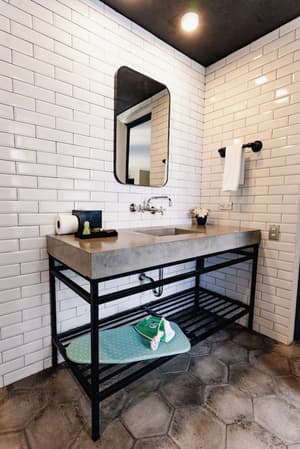 thumbnail: Bathroom