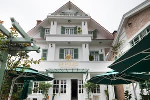 thumbnail: Exterior