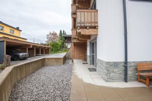 thumbnail: Exterior