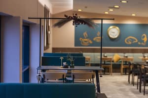 thumbnail: Breakfast area