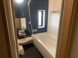 thumbnail: Bathroom