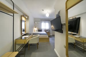 thumbnail: Room