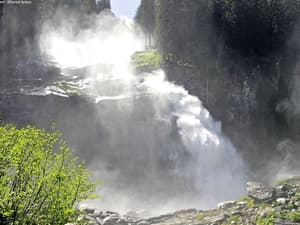 thumbnail: Primary image