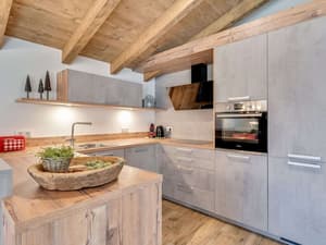 thumbnail: Interior