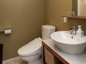 thumbnail: Bathroom