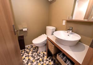 thumbnail: Bathroom