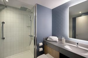 thumbnail: Bathroom
