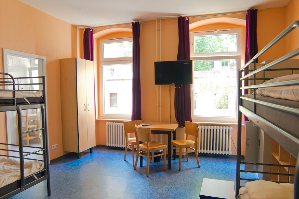 Restaurant-cafeteria