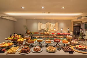 thumbnail: Breakfast area