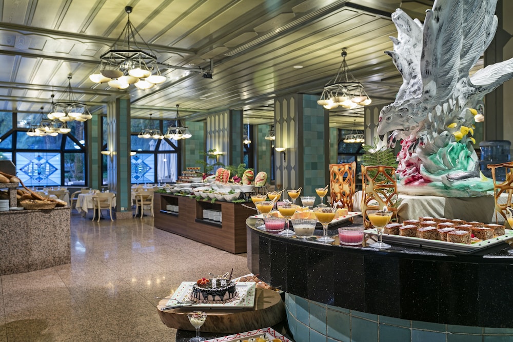 Restaurant-cafeteria