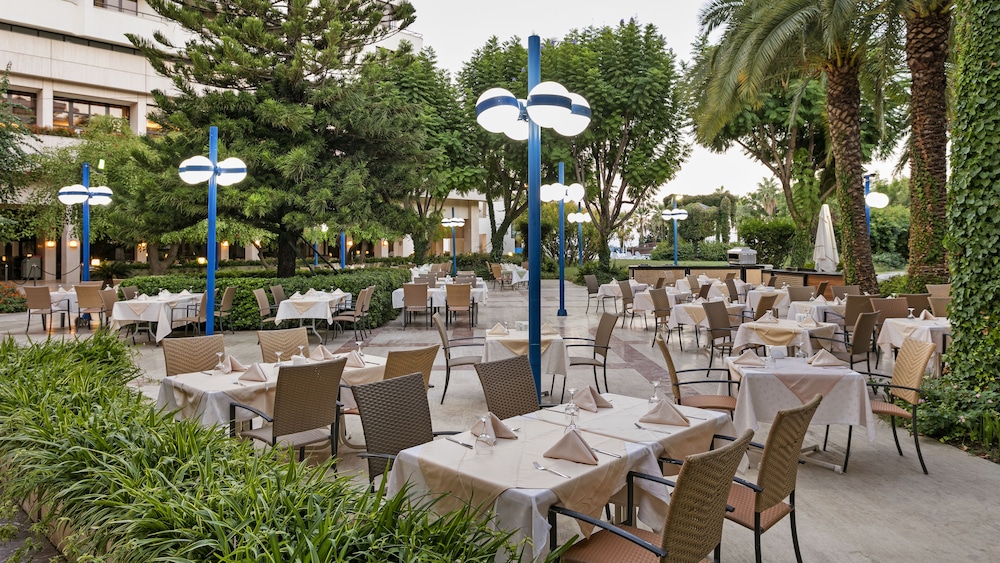 Restaurant-cafeteria