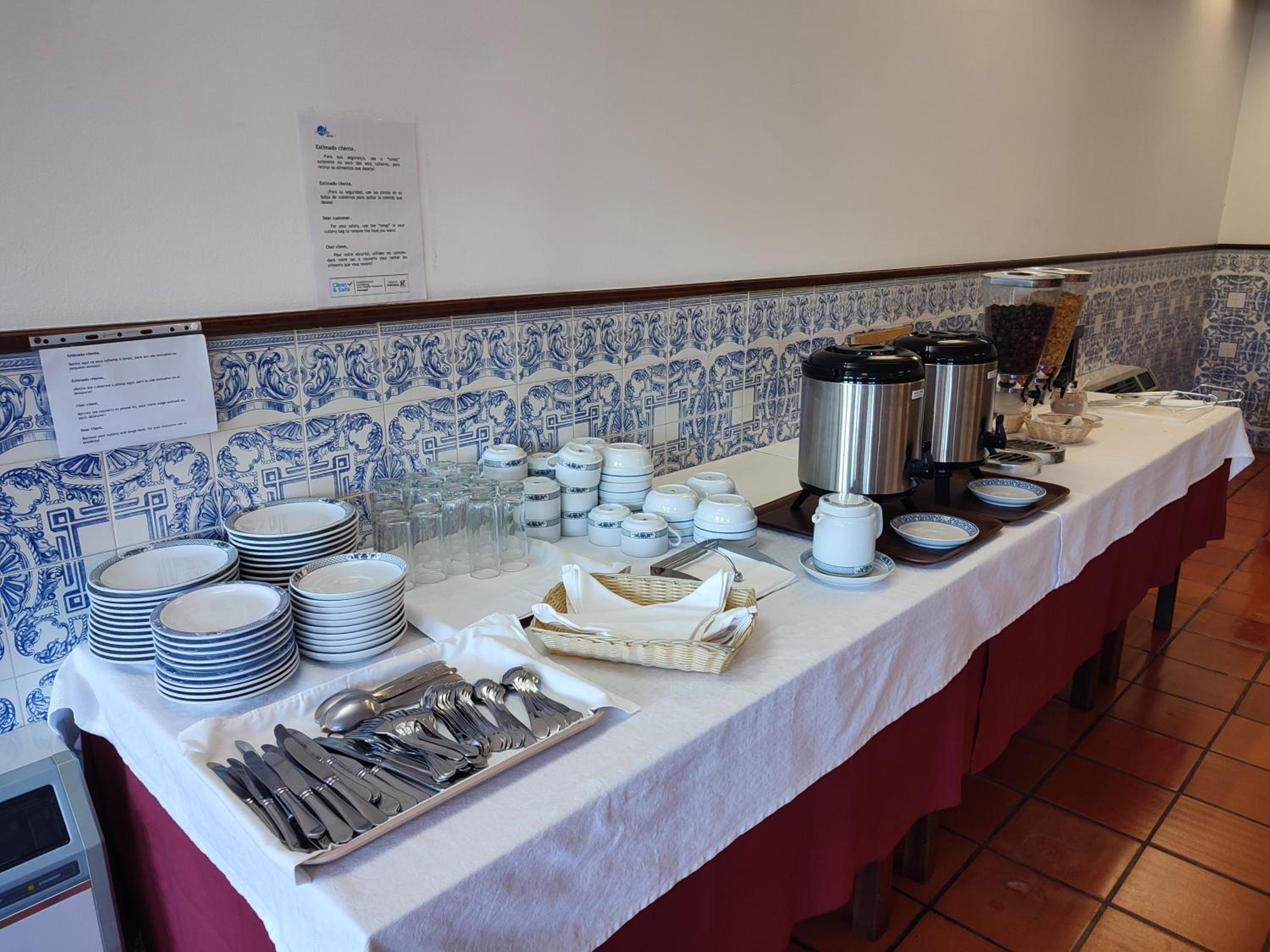 Restaurant-cafeteria