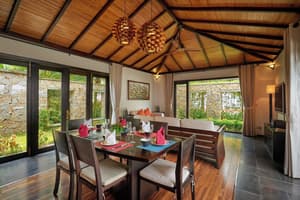 thumbnail: In-room dining