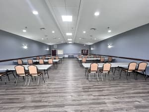thumbnail: Banquet hall