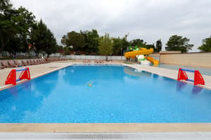 thumbnail: Outdoor pool