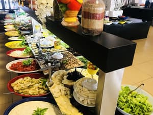 thumbnail: Buffet