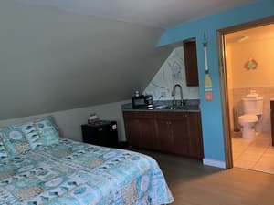 thumbnail: Private kitchenette