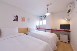 thumbnail: Room