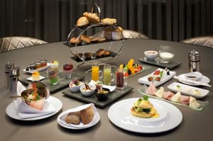thumbnail: Restaurant