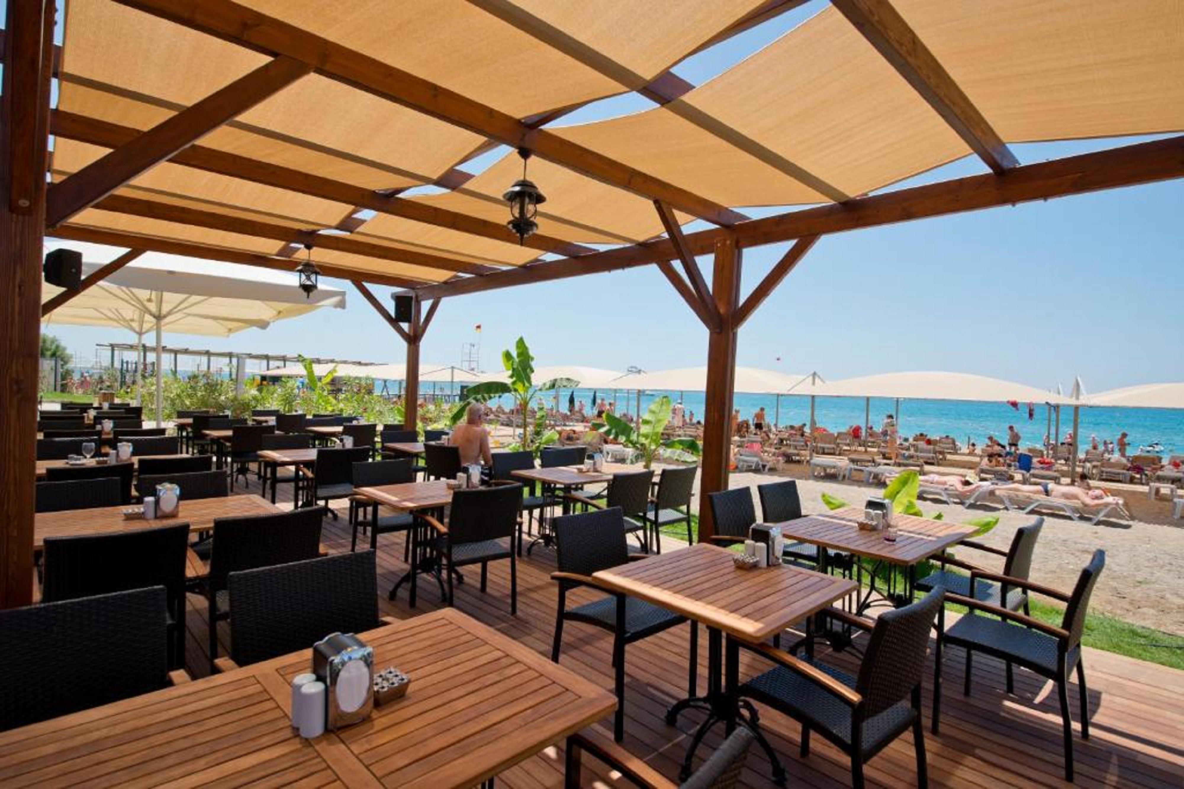 Restaurant-cafeteria