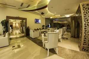 thumbnail: Restaurant
