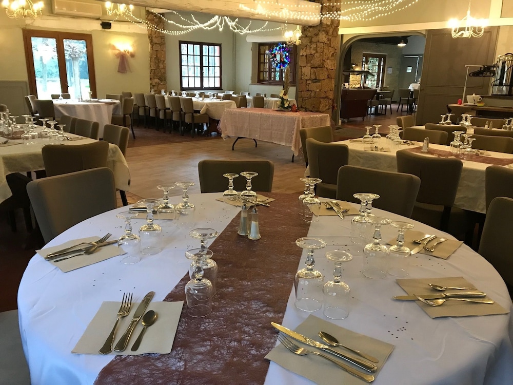 Restaurant-cafeteria