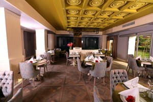 thumbnail: Breakfast area