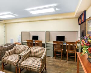 thumbnail: Business center