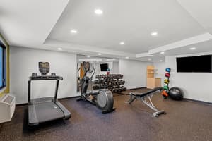 thumbnail: Fitness facility