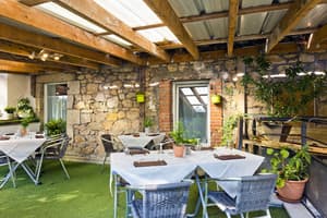 thumbnail: Terrace/patio