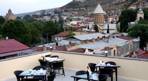 thumbnail: Outdoor dining