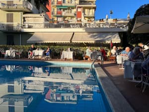 thumbnail: Pool