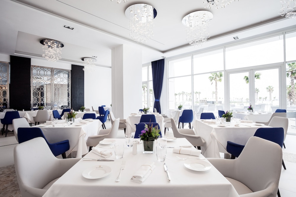 Restaurant-cafeteria
