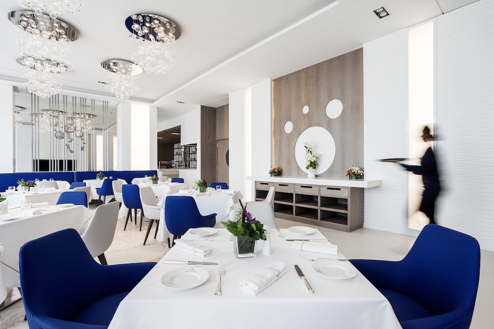 Restaurant-cafeteria